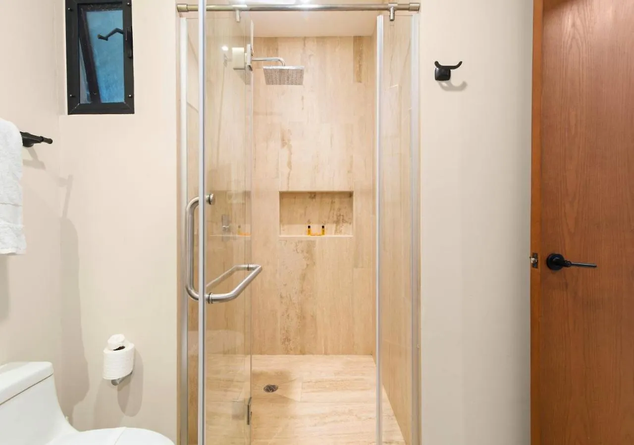 Modern Chic 1 Bedroom Apt W/ Rooftop Infinity Pool Tulum